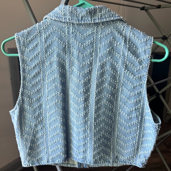 Women's Large Cropped Shirt - Picture 2 of 2